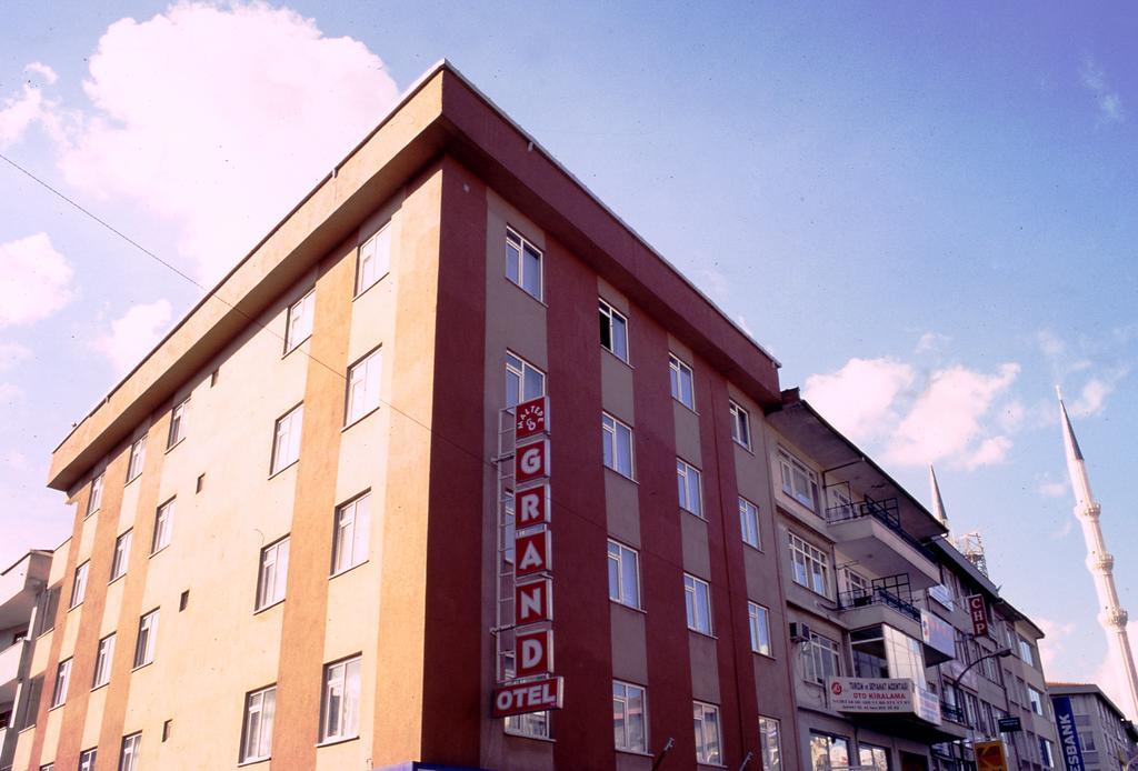 Maltepe Grand Hotel Istanbul Exterior photo